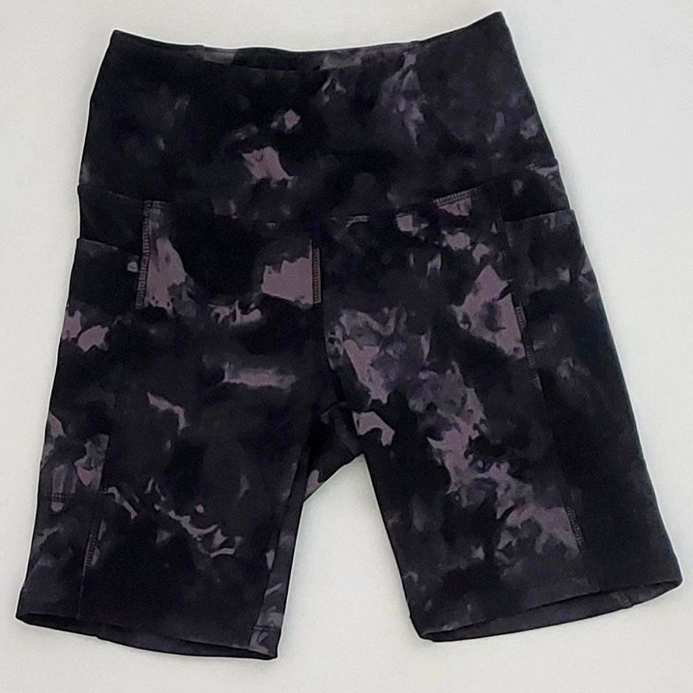 Danskin Women's Black Gray Camo Print Workout/Bike Shorts 7 Inch Size XS